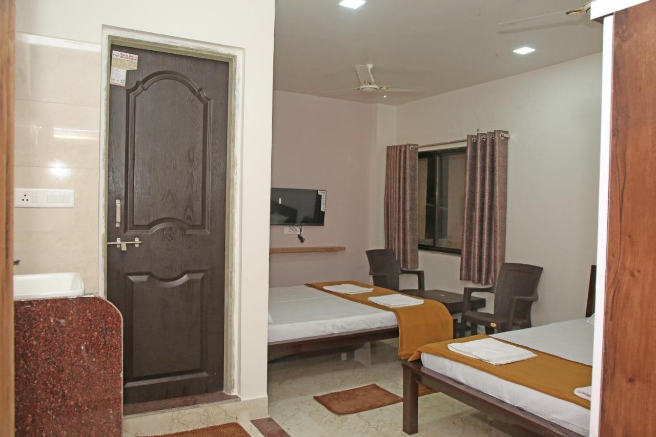 Hotel Madhusudan Executive Kolhapur Εξωτερικό φωτογραφία
